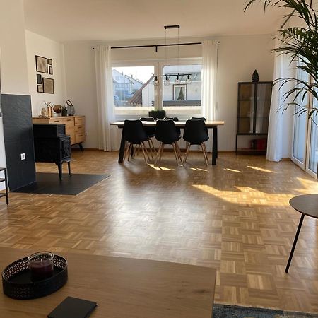 Am Kienbusch - Suedliche Weinstrasse - Erdgeschoss Appartement Annweiler am Trifels Buitenkant foto